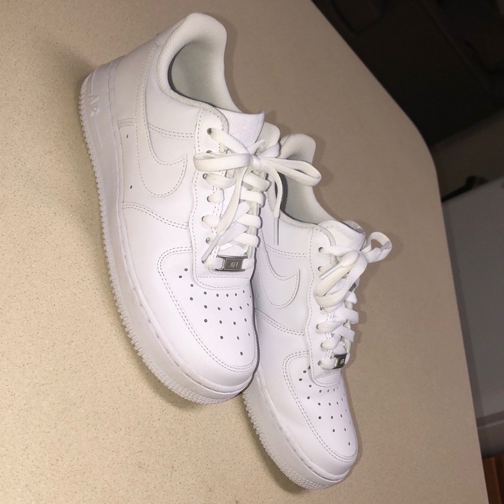 Women’s White Nike Air Forces Size 8